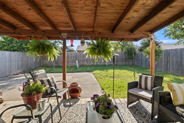 2909 Post Oak Drive, Euless, TX 76039