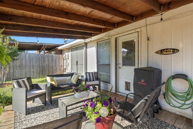 2909 Post Oak Drive, Euless, TX 76039