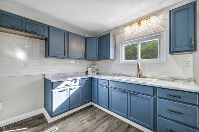 15095 Granger Road, Maple Heights, OH 44137