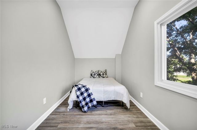 15095 Granger Road, Maple Heights, OH 44137