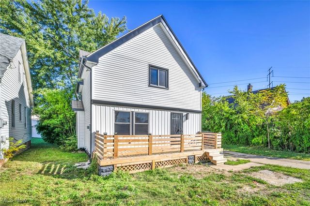 15095 Granger Road, Maple Heights, OH 44137