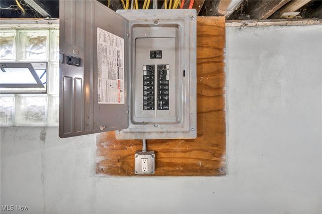 15095 Granger Road, Maple Heights, OH 44137