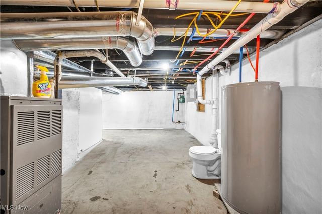 15095 Granger Road, Maple Heights, OH 44137