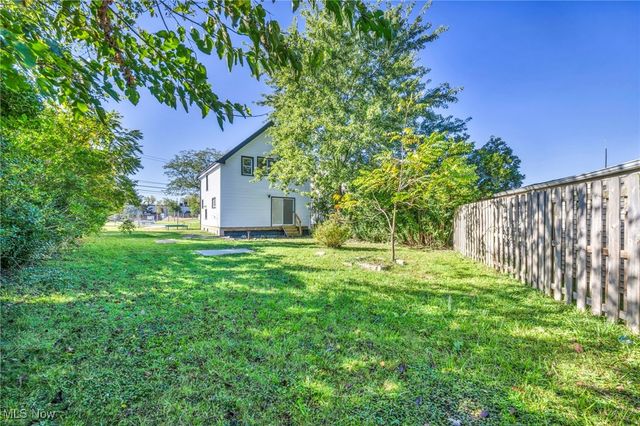 15095 Granger Road, Maple Heights, OH 44137