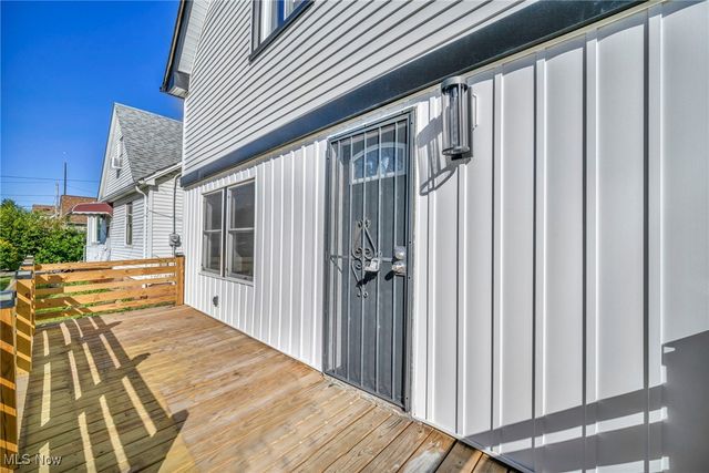 15095 Granger Road, Maple Heights, OH 44137