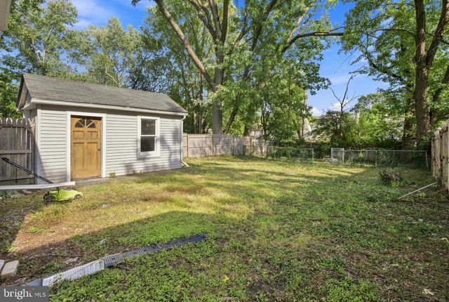 321 W EVERGREEN AVE, Somerdale, NJ 08083