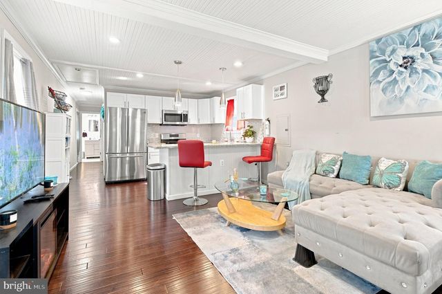 321 W EVERGREEN AVE, Somerdale, NJ 08083