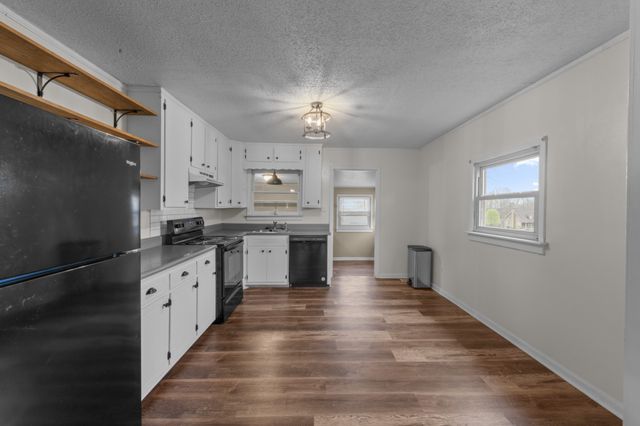 4390 S Bunker Hill Rd, Cookeville, TN 38506