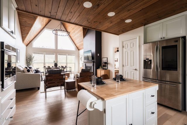3885 Katelyns Lane, Sevierville, TN 37876