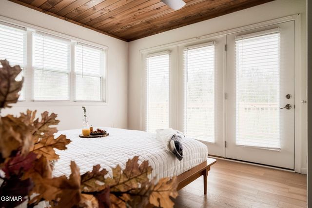 3885 Katelyns Lane, Sevierville, TN 37876