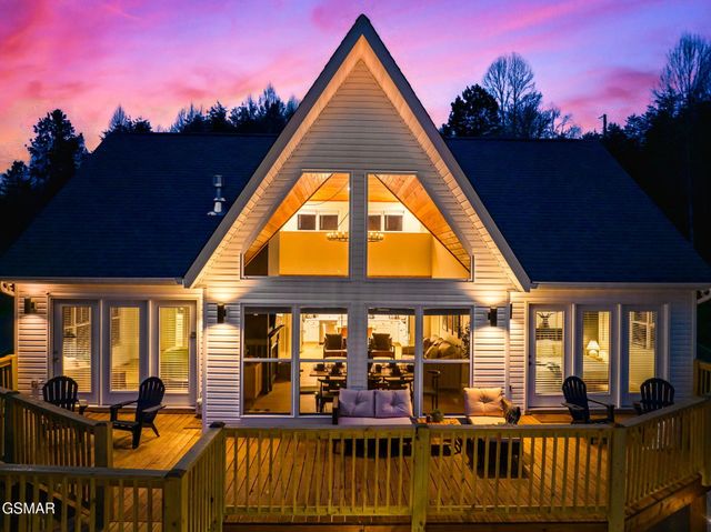 3885 Katelyns Lane, Sevierville, TN 37876
