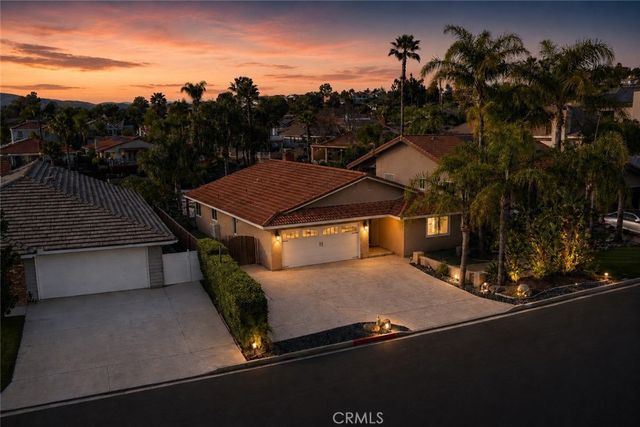 30205 Channel Way, Canyon Lake, CA 92587