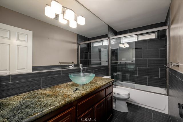 30205 Channel Way, Canyon Lake, CA 92587