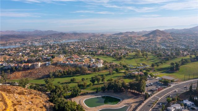 30205 Channel Way, Canyon Lake, CA 92587