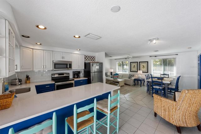 5807 DE PALMAS AVENUE, Holmes Beach, FL 34217