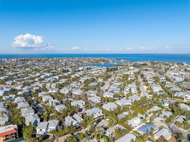 5807 DE PALMAS AVENUE, Holmes Beach, FL 34217