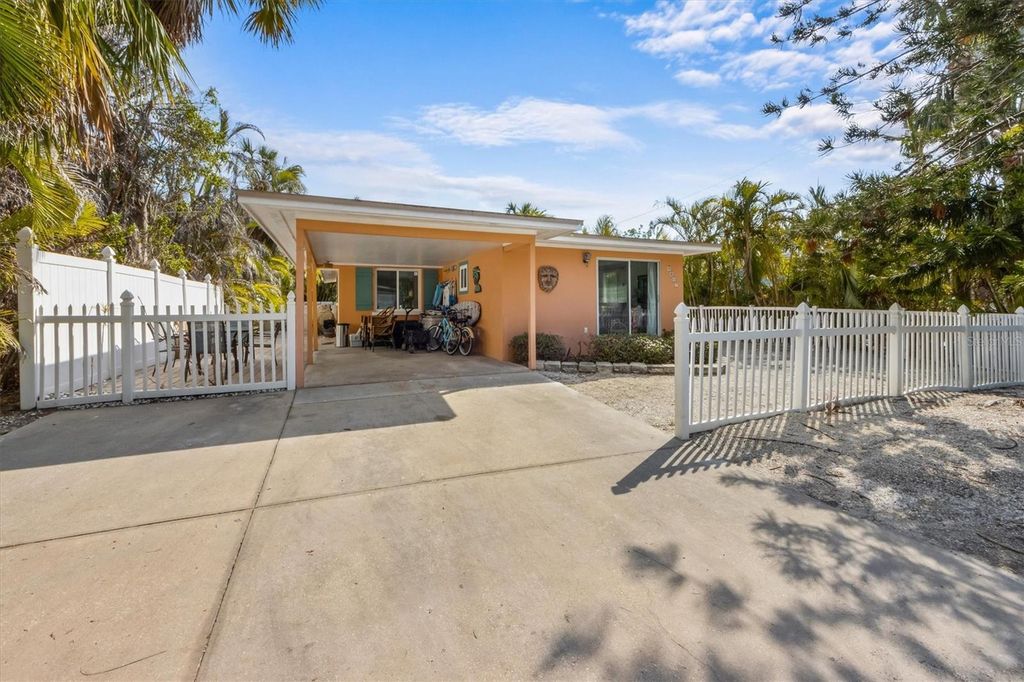 5807 DE PALMAS AVENUE, Holmes Beach, FL 34217