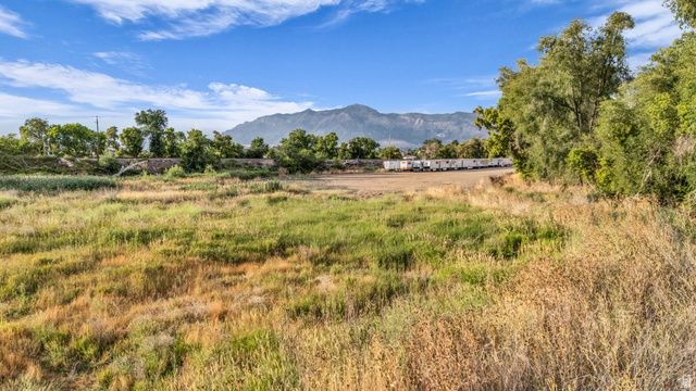 871 W 2100 S, West Haven, UT 84401