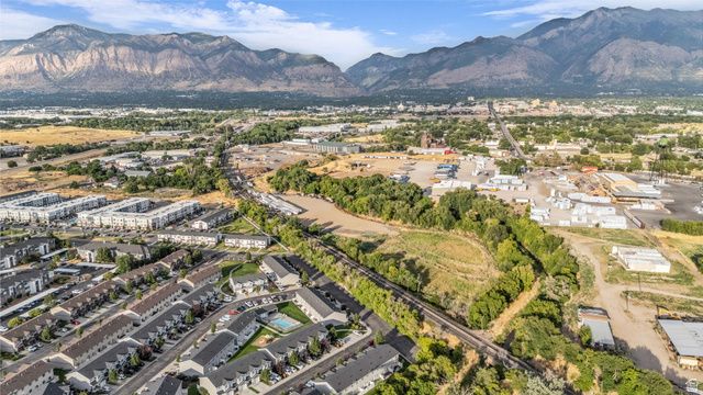 871 W 2100 S, West Haven, UT 84401