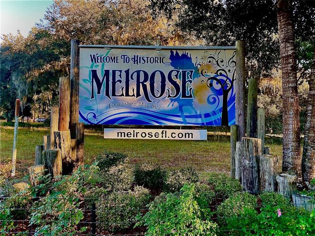 8232 SWAN LAKE ROAD, Melrose, FL 32666