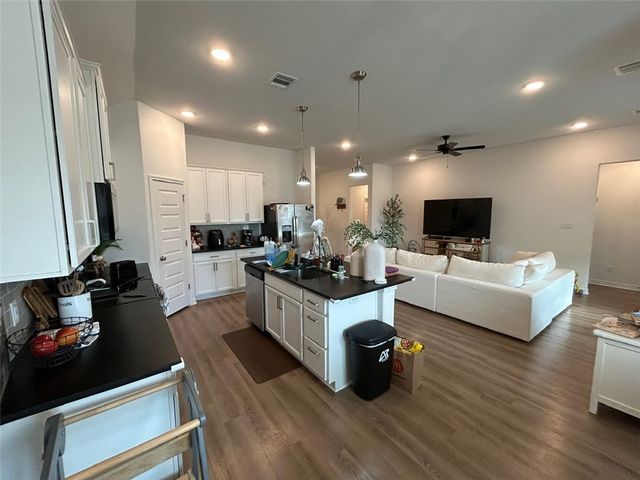 3169 Normandy Way, Bryan, TX 77808