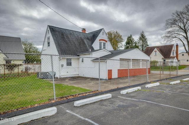 902 Federal Street, Kingsport, TN 37664