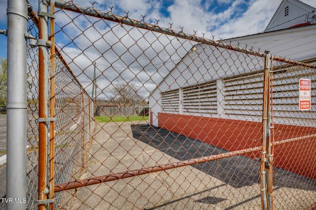 902 Federal Street, Kingsport, TN 37664