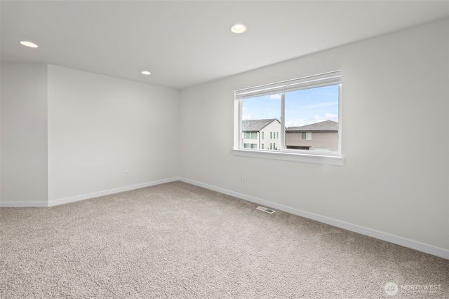 3183 Roosevelt Avenue, Enumclaw, WA 98022