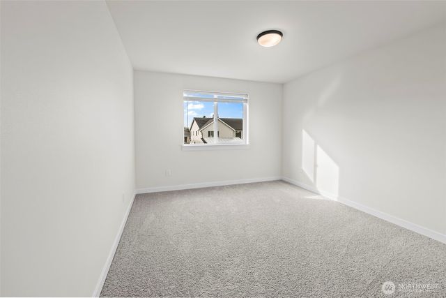 3183 Roosevelt Avenue, Enumclaw, WA 98022