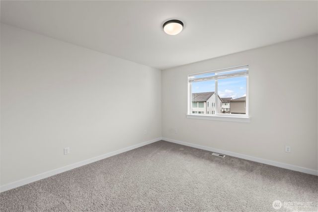 3183 Roosevelt Avenue, Enumclaw, WA 98022