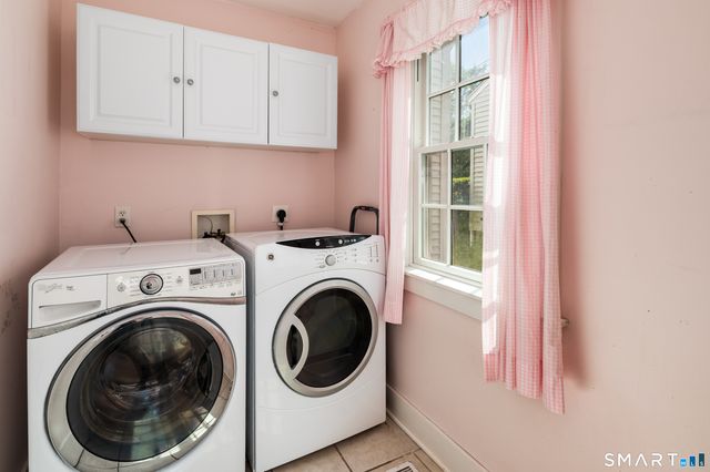 62 Bellmere Avenue, Stamford, CT 06906
