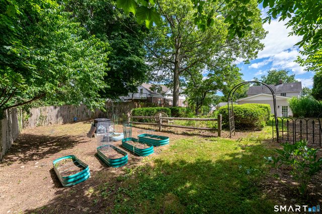 62 Bellmere Avenue, Stamford, CT 06906