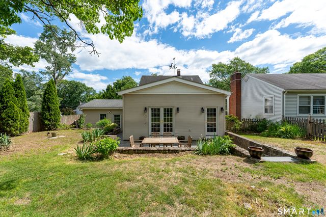 62 Bellmere Avenue, Stamford, CT 06906