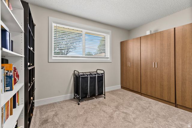 985 1ST ST, Ogden, UT 84404