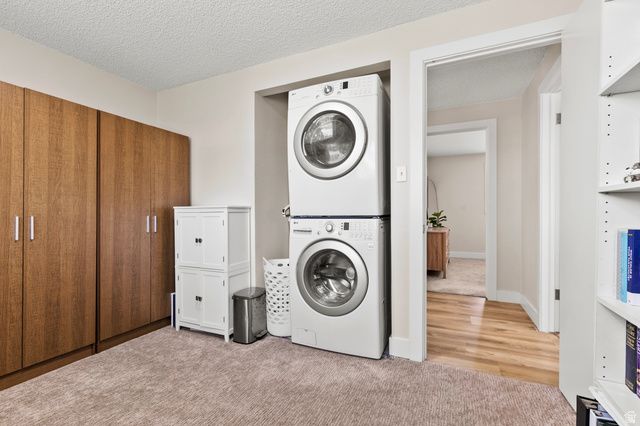 985 1ST ST, Ogden, UT 84404