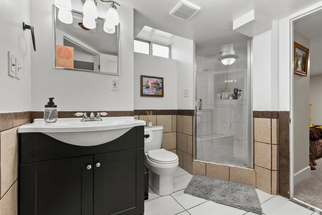985 1ST ST, Ogden, UT 84404