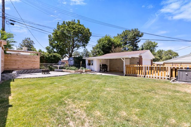 985 1ST ST, Ogden, UT 84404