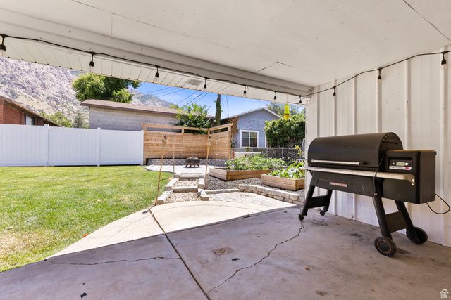985 1ST ST, Ogden, UT 84404