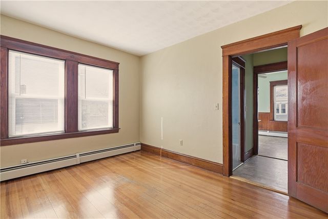 984 York Avenue 2L, Pawtucket, RI 02861