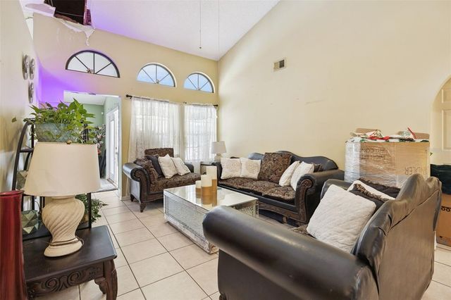 5018 LIGHTERWOOD COURT, Ocoee, FL 34761