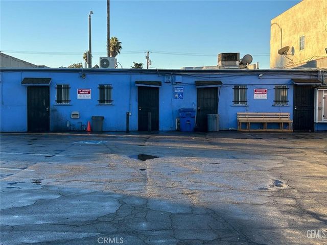 1303 W Willow, Long Beach, CA 90810