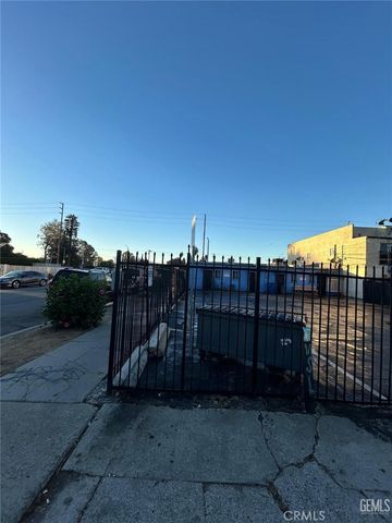 1303 W Willow, Long Beach, CA 90810