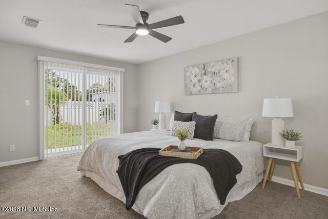 6633 KINLOCK Drive W, Jacksonville, FL 32219