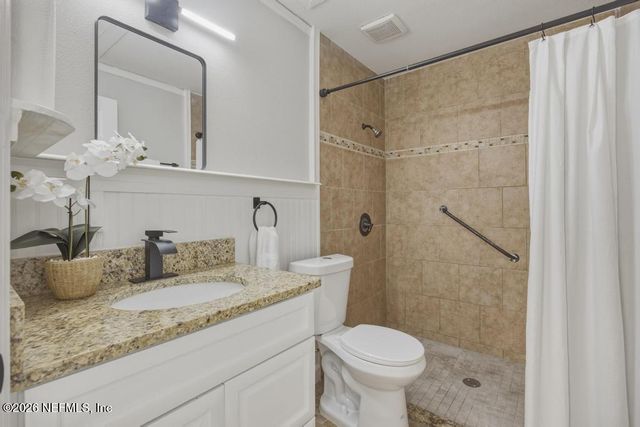 6633 KINLOCK Drive W, Jacksonville, FL 32219
