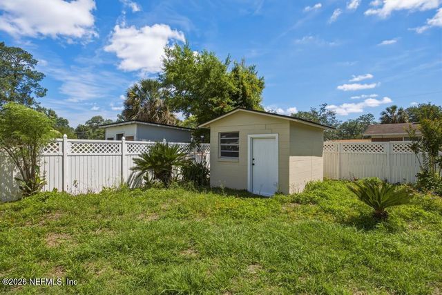 6633 KINLOCK Drive W, Jacksonville, FL 32219