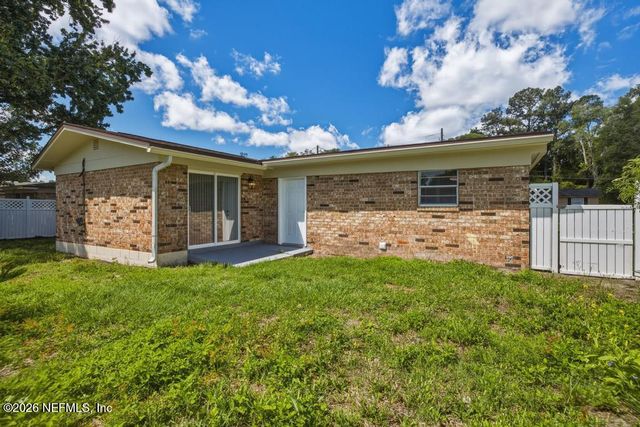 6633 KINLOCK Drive W, Jacksonville, FL 32219