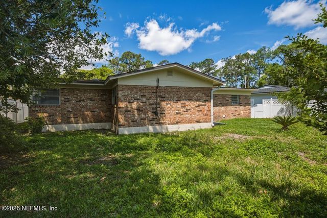 6633 KINLOCK Drive W, Jacksonville, FL 32219