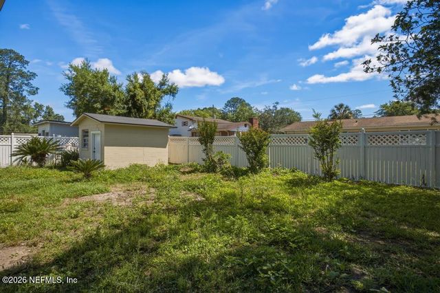 6633 KINLOCK Drive W, Jacksonville, FL 32219