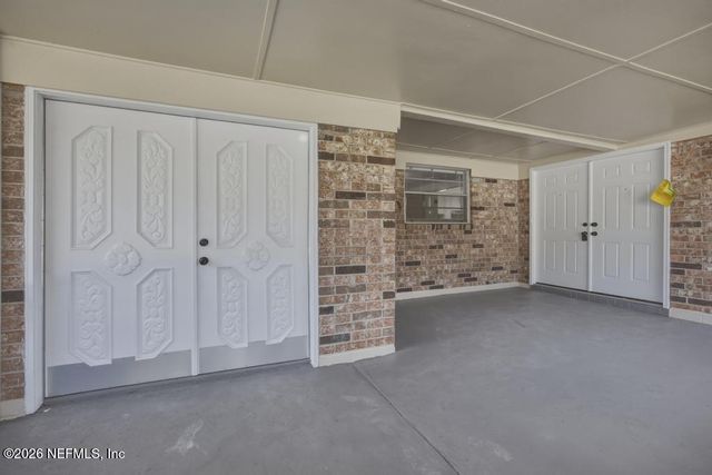 6633 KINLOCK Drive W, Jacksonville, FL 32219
