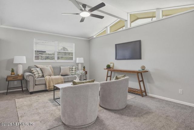 6633 KINLOCK Drive W, Jacksonville, FL 32219